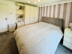 Photo 6- click for photo gallery